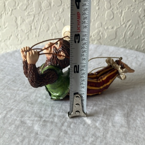 Unbranded: Chimpanzee Circus Monkey Ornament- “Not my circus, not my monkey” - Picture 12 of 12
